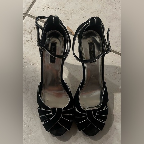 White House Black Market Black Peep-Toe Heels - Picture 1 of 5